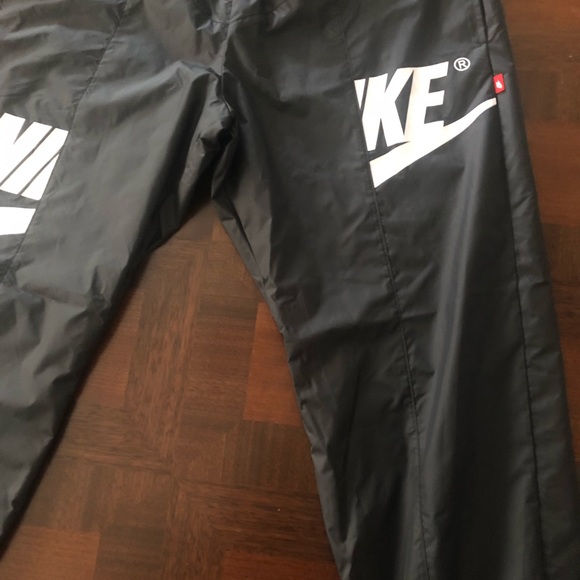❤️LAST ONE! NIKE: Windrunner pants - Picture 7 of 8